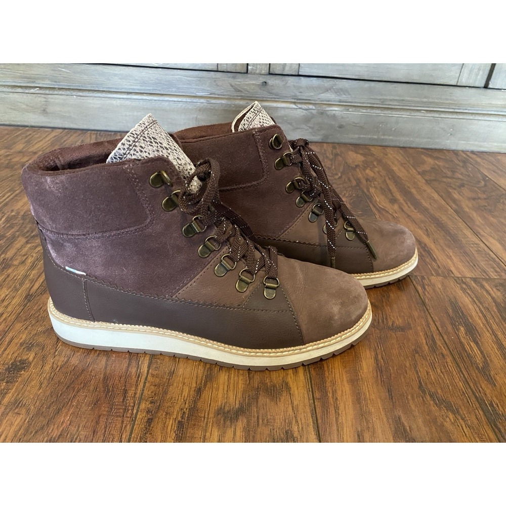 Toms Mesa Waterproof Brown Leather Nubuck Suede Women's 8 Booties Lace Up